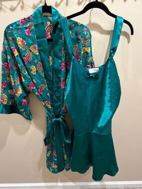 Vintage Hidden Fantasies Silk-Feel Teal Chemise & Floral Robe Sleep Set Sz L